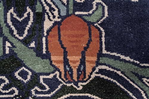 Avondale arts and crafts rug closeup 2